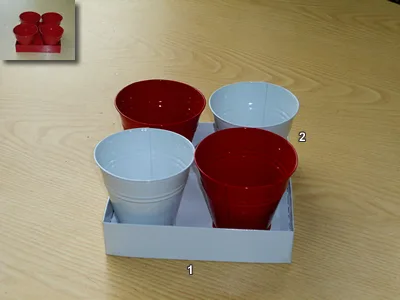 Set Bandeja Cuadrada con 4 Baldes de 10 cm - Códigos 4433, 4047 - Artesanía Decorativa Matilde Lira
